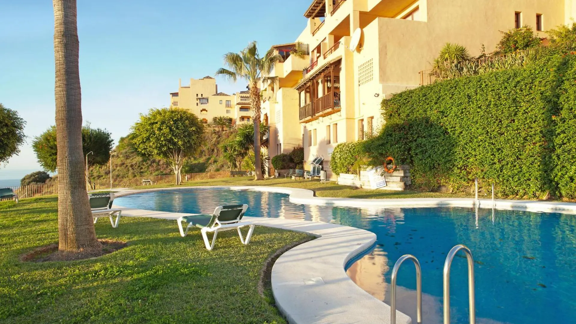 Apartment Alcores De Calahonda Cabopino Spain